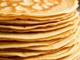 На фото изображено готовое блюдо «Блины «Сказка» (кисломолочные)» в миниатюре.